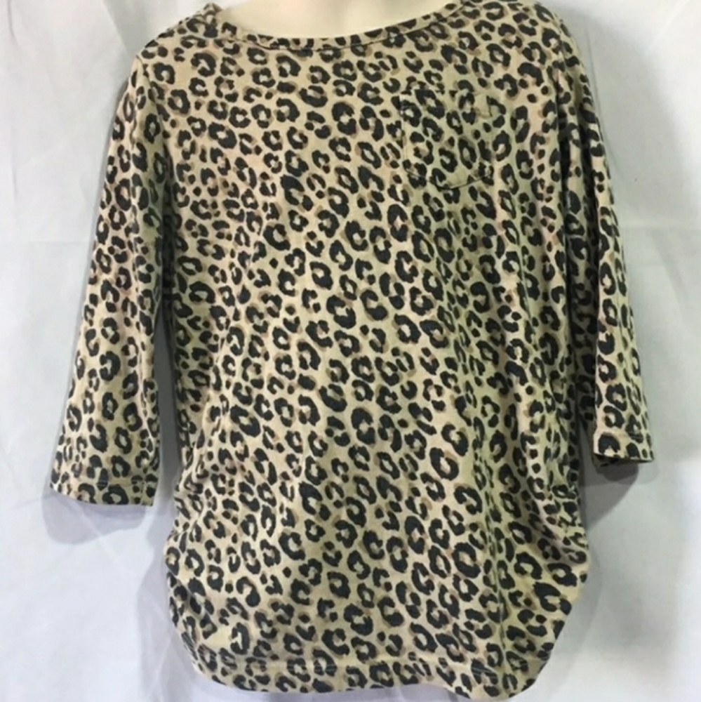 Girls long sleeve leopard print top M 7/8